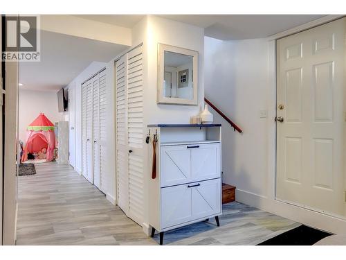 2245 Shuswap Avenue, Lumby, BC - Indoor Photo Showing Other Room