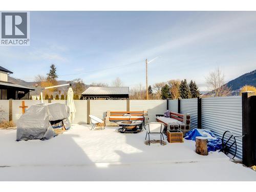 2245 Shuswap Avenue, Lumby, BC - Outdoor