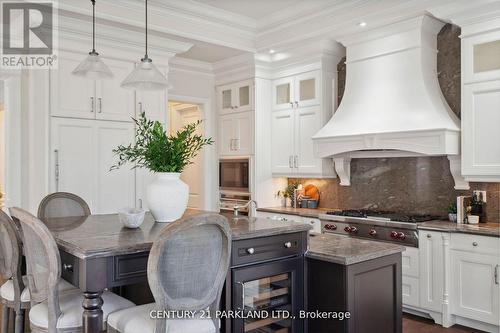 337 Kingsdale Avenue, Toronto, ON - Indoor Photo Showing Kitchen