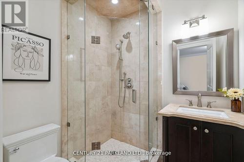 337 Kingsdale Avenue, Toronto, ON - Indoor Photo Showing Bathroom