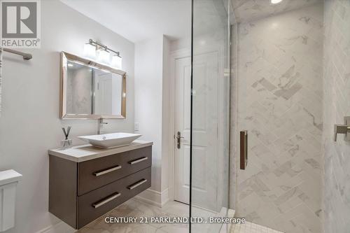 337 Kingsdale Avenue, Toronto, ON - Indoor Photo Showing Bathroom
