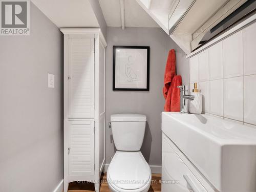 9 Condor Avenue, Toronto, ON - Indoor Photo Showing Bathroom