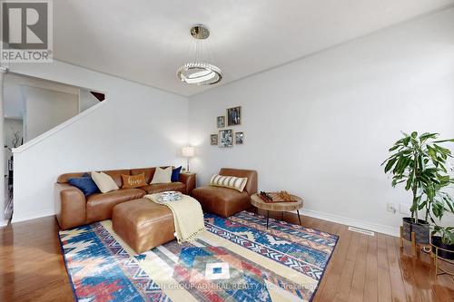 98 Dewpoint Road, Vaughan, ON - Indoor Photo Showing Other Room