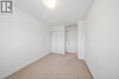 70 - 50 Southwoods Crescent, Barrie, ON - Indoor Photo Showing Other Room
