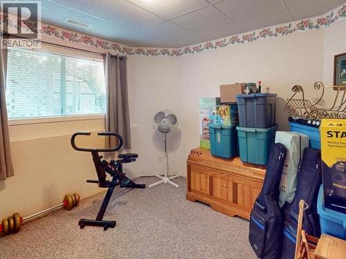 5439 Manson Ave, Powell River, BC - Indoor Photo Showing Gym Room