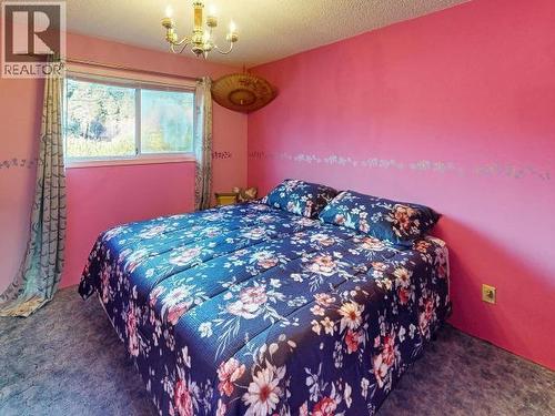 5439 Manson Ave, Powell River, BC - Indoor Photo Showing Bedroom