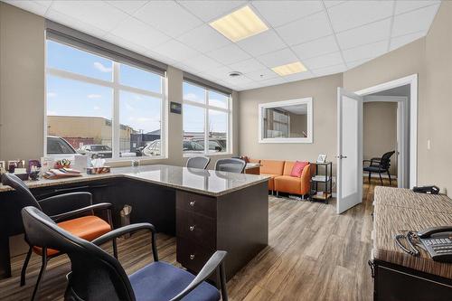 101 5621-5677  99 Street, Edmonton, AB 