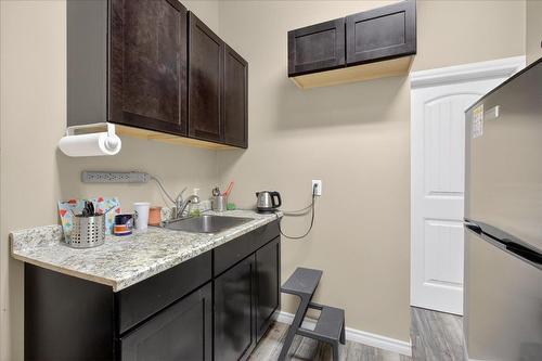 101 5621-5677  99 Street, Edmonton, AB 