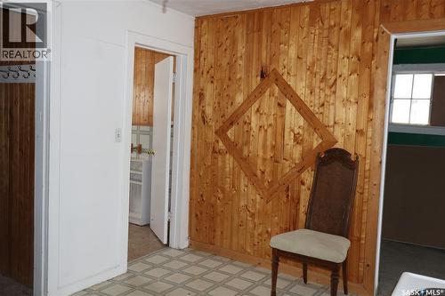 311 2Nd Avenue W, Assiniboia, SK - Indoor Photo Showing Other Room