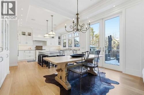 214 39 Avenue Sw, Calgary, AB - Indoor Photo Showing Dining Room