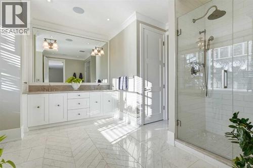 214 39 Avenue Sw, Calgary, AB - Indoor Photo Showing Bathroom