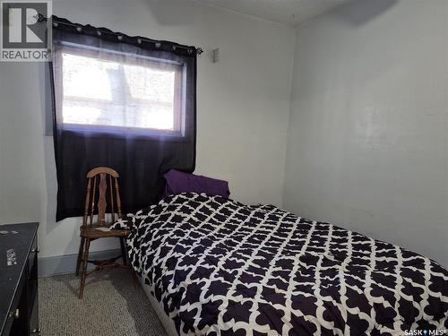 133 1St Street W, Ponteix, SK - Indoor Photo Showing Bedroom