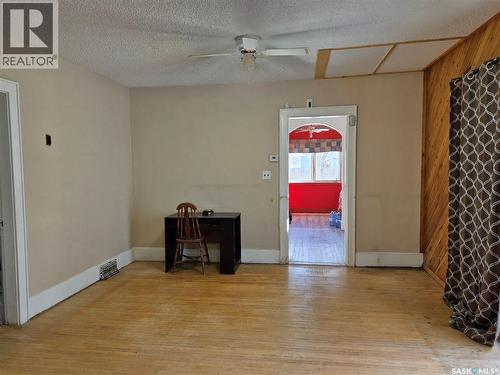 133 1St Street W, Ponteix, SK 