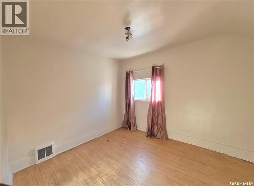 133 1St Street W, Ponteix, SK 