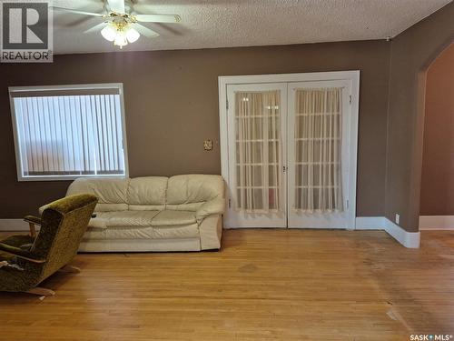 133 1St Street W, Ponteix, SK - Indoor