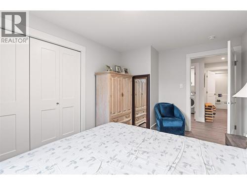 6457 Okanagan Landing Road, Vernon, BC - Indoor Photo Showing Bedroom