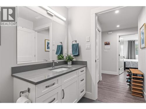 6457 Okanagan Landing Road, Vernon, BC - Indoor Photo Showing Bathroom