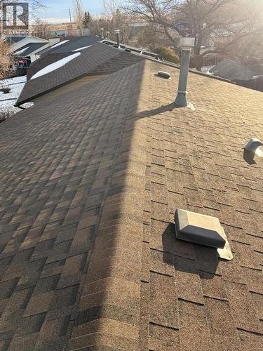 Brand new Shingles - 52 Wildrose Crescent, Brooks, AB - Outdoor