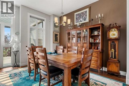 2253 Bayside Road Sw, Airdrie, AB - Indoor Photo Showing Dining Room