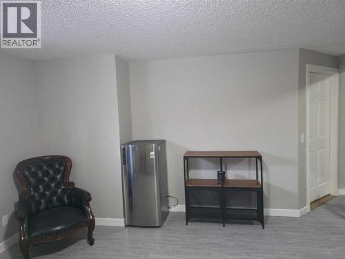 9 Hidden Valley Crescent Nw, Calgary, AB - Indoor