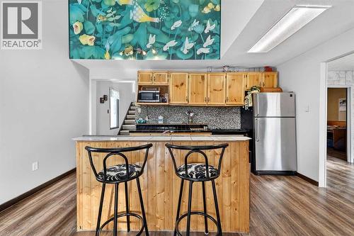 33235 Range Road 64, Rural Mountain View County, AB - Indoor Photo Showing Kitchen