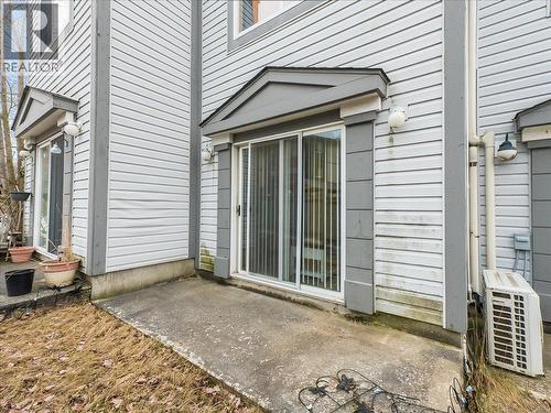 202 11Th Avenue Unit# 102, Castlegar, BC - Outdoor With Exterior