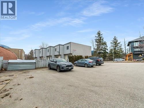 202 11Th Avenue Unit# 102, Castlegar, BC - Outdoor