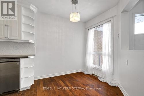 101 Halley Street, Ottawa, ON - Indoor Photo Showing Other Room
