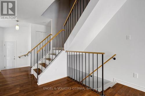 101 Halley Street, Ottawa, ON - Indoor Photo Showing Other Room