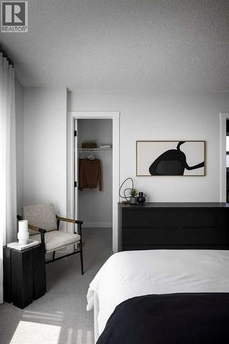86 Creekview Avenue, Calgary, AB - Indoor Photo Showing Bedroom