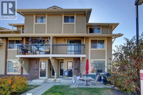 602, 2200 Woodview Drive SW  Calgary, AB T2W 3N6