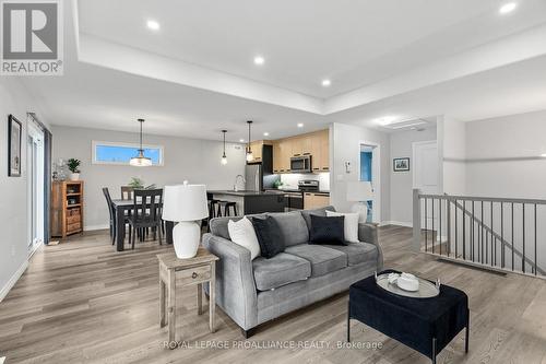 Bright Open Concept Living - 84 South George Street, Belleville (Belleville Ward), ON - Indoor Photo Showing Living Room