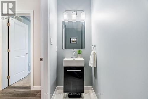 Convenient 2-piece Bathroom - 84 South George Street, Belleville (Belleville Ward), ON - Indoor Photo Showing Other Room