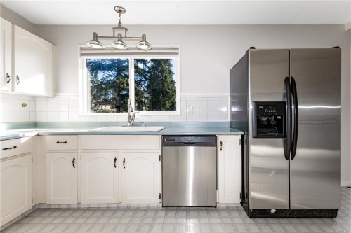 691 Victoria Cres, Campbell River, BC 