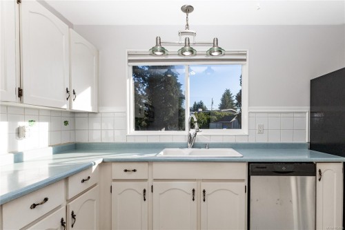 691 Victoria Cres, Campbell River, BC 