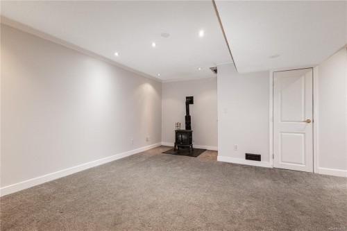 691 Victoria Cres, Campbell River, BC 