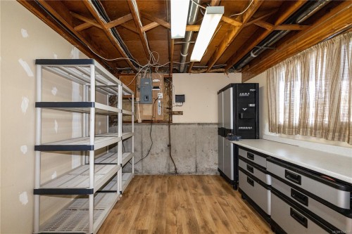 691 Victoria Cres, Campbell River, BC 