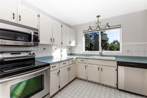 691 Victoria Cres, Campbell River, BC 