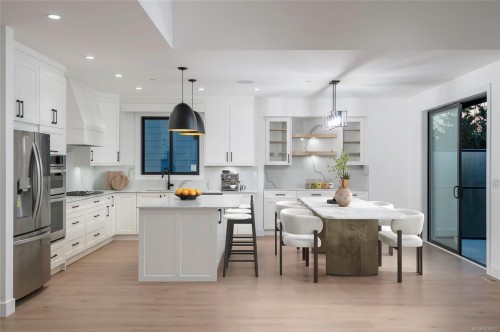 120 Hawk Point Rd, Nanaimo, BC 