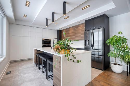 Cuisine - 50 Rue De L'Oiselet, Carignan, QC - Indoor Photo Showing Kitchen