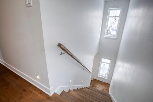 Escalier - 50 Rue De L'Oiselet, Carignan, QC - Indoor Photo Showing Other Room