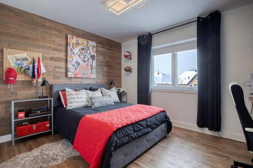 Chambre à coucher - 50 Rue De L'Oiselet, Carignan, QC - Indoor Photo Showing Bedroom