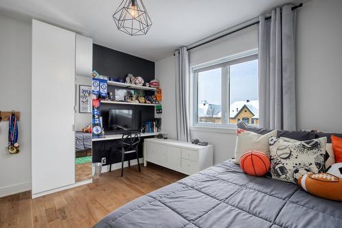 Chambre à coucher - 50 Rue De L'Oiselet, Carignan, QC - Indoor Photo Showing Bedroom