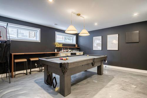 Salle de jeux - 50 Rue De L'Oiselet, Carignan, QC - Indoor Photo Showing Other Room