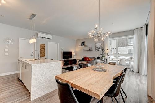 Salle à manger - 104-445 Av. De La Belle-Dame, La Prairie, QC - Indoor Photo Showing Dining Room