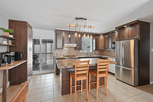 Cuisine - 33 Rue De Vimy, Saint-Jean-Sur-Richelieu, QC - Indoor Photo Showing Kitchen