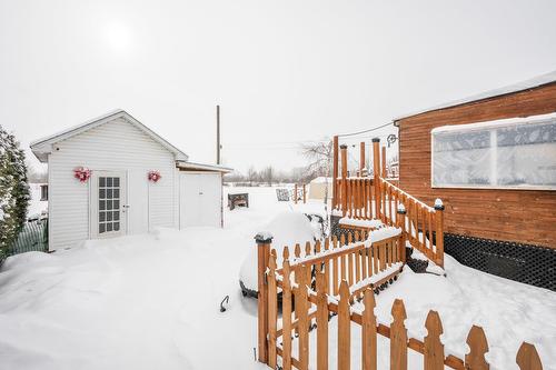 Cour - 33 Rue De Vimy, Saint-Jean-Sur-Richelieu, QC - Outdoor With Exterior