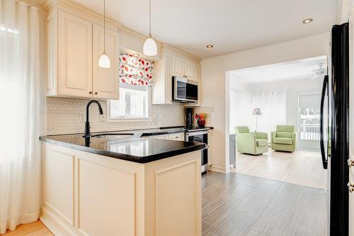 Cuisine - 87 Rue De Caplan, Blainville, QC - Indoor Photo Showing Kitchen