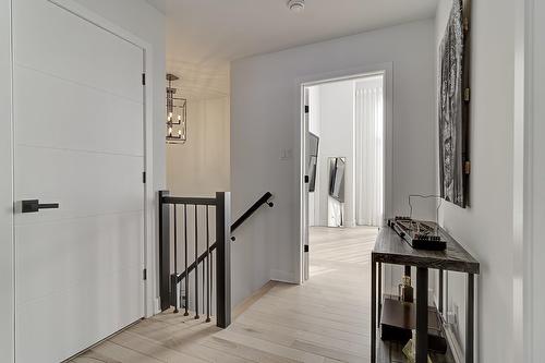 Corridor - 959 Rue Ange-Aimé-Lebrun, Beloeil, QC 