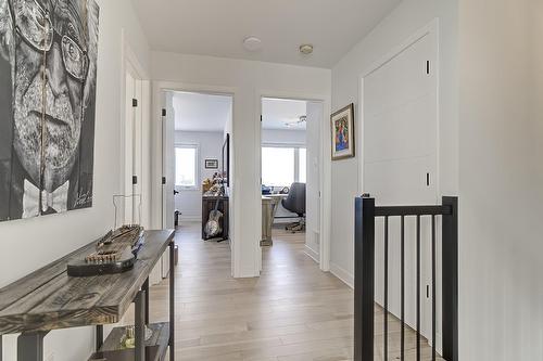 Corridor - 959 Rue Ange-Aimé-Lebrun, Beloeil, QC 
